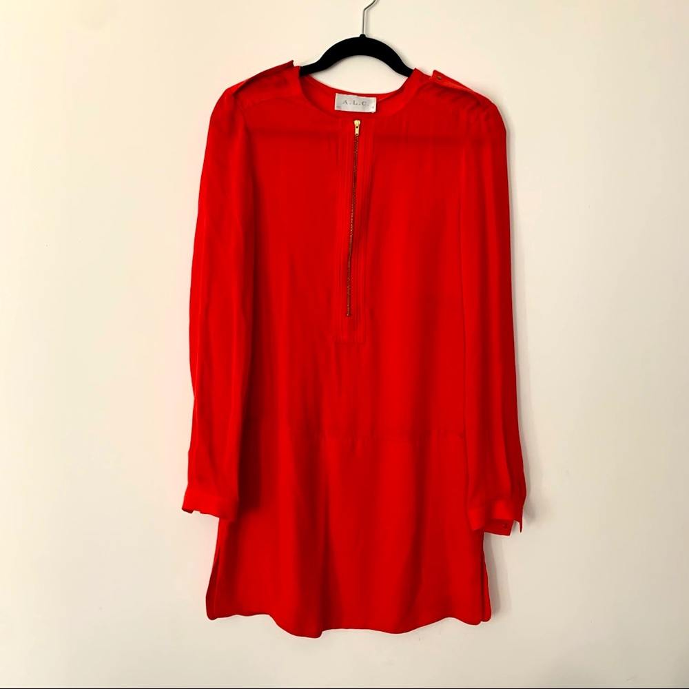 Red dress from ALC. Size S. 100% silk. In mint condition.